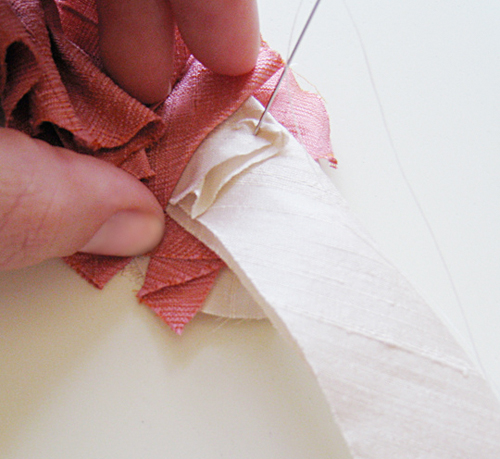 Как сделать бусы из ткани